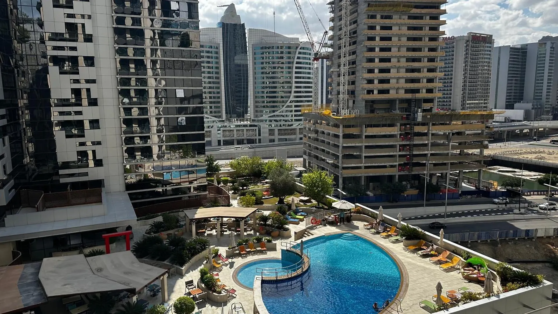 Apartment Dunya Tower Luxury And 2 Min Walk To Dubai Mall And Burj Khalifa In Heart Of Downtown United Arab Emirates