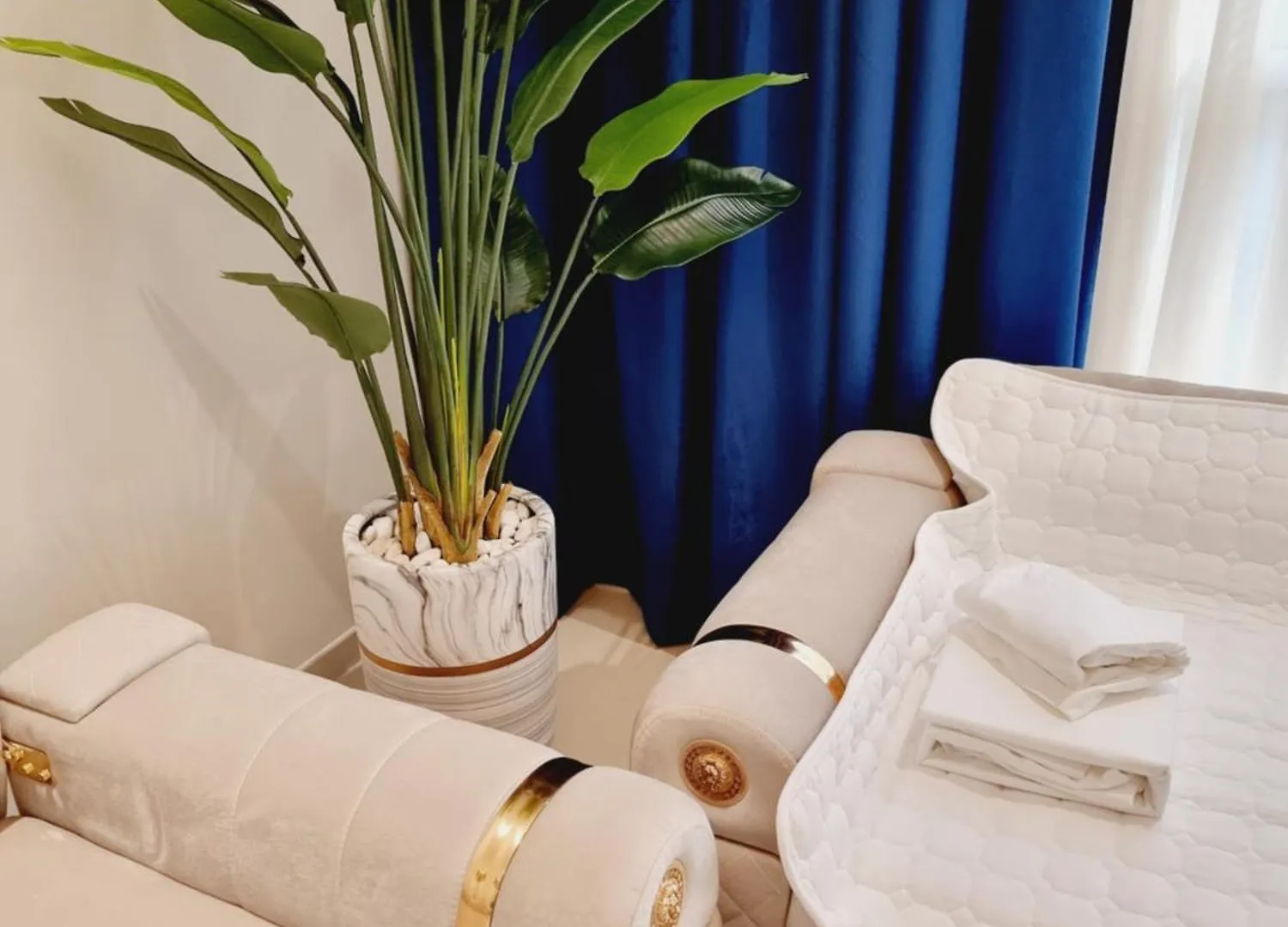 Dunya Tower Luxury And 2 Min Walk To Dubai Mall And Burj Khalifa In Heart Of Downtown United Arab Emirates