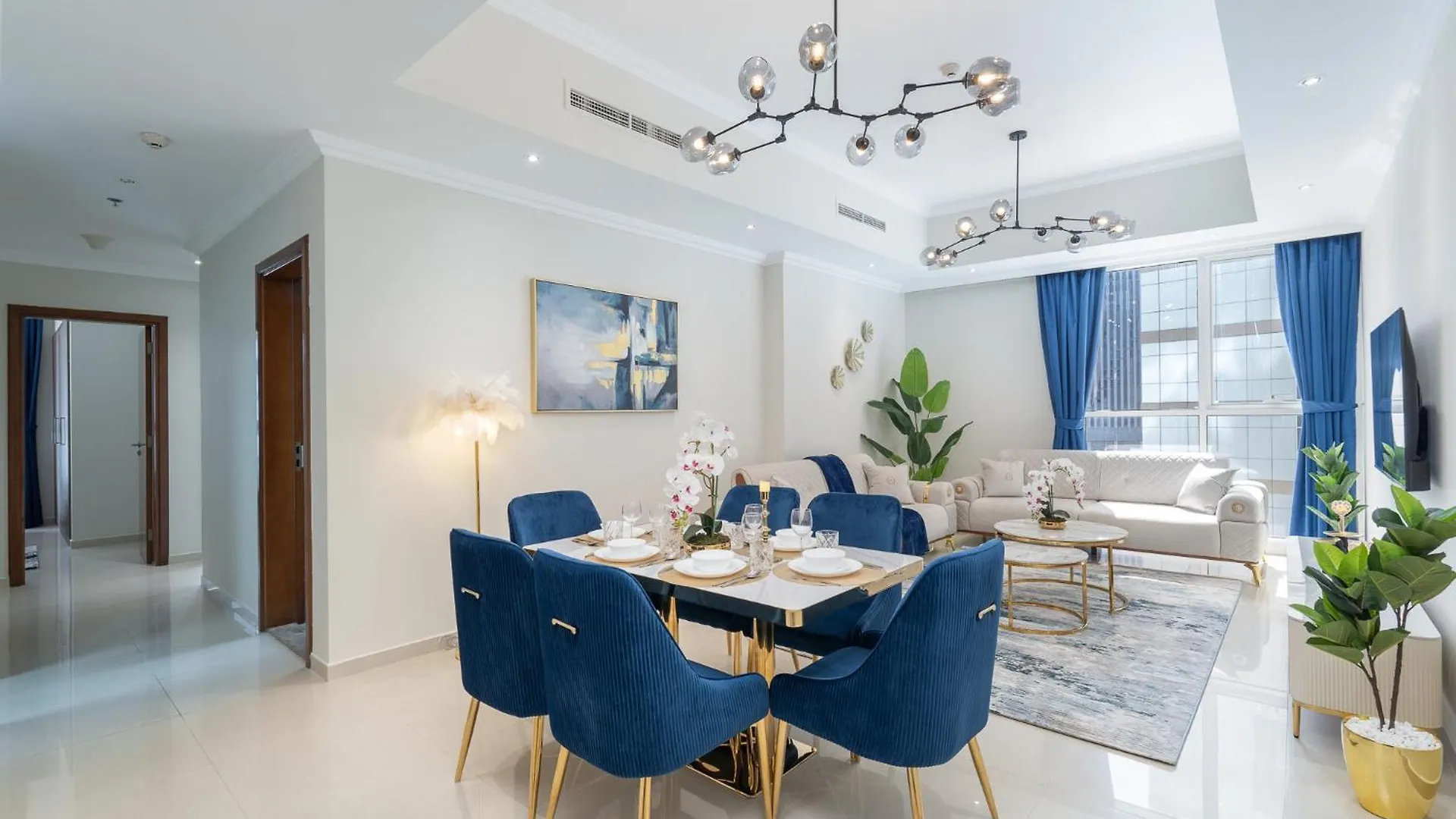 Dunya Tower Luxury And 2 Min Walk To Dubai Mall And Burj Khalifa In Heart Of Downtown