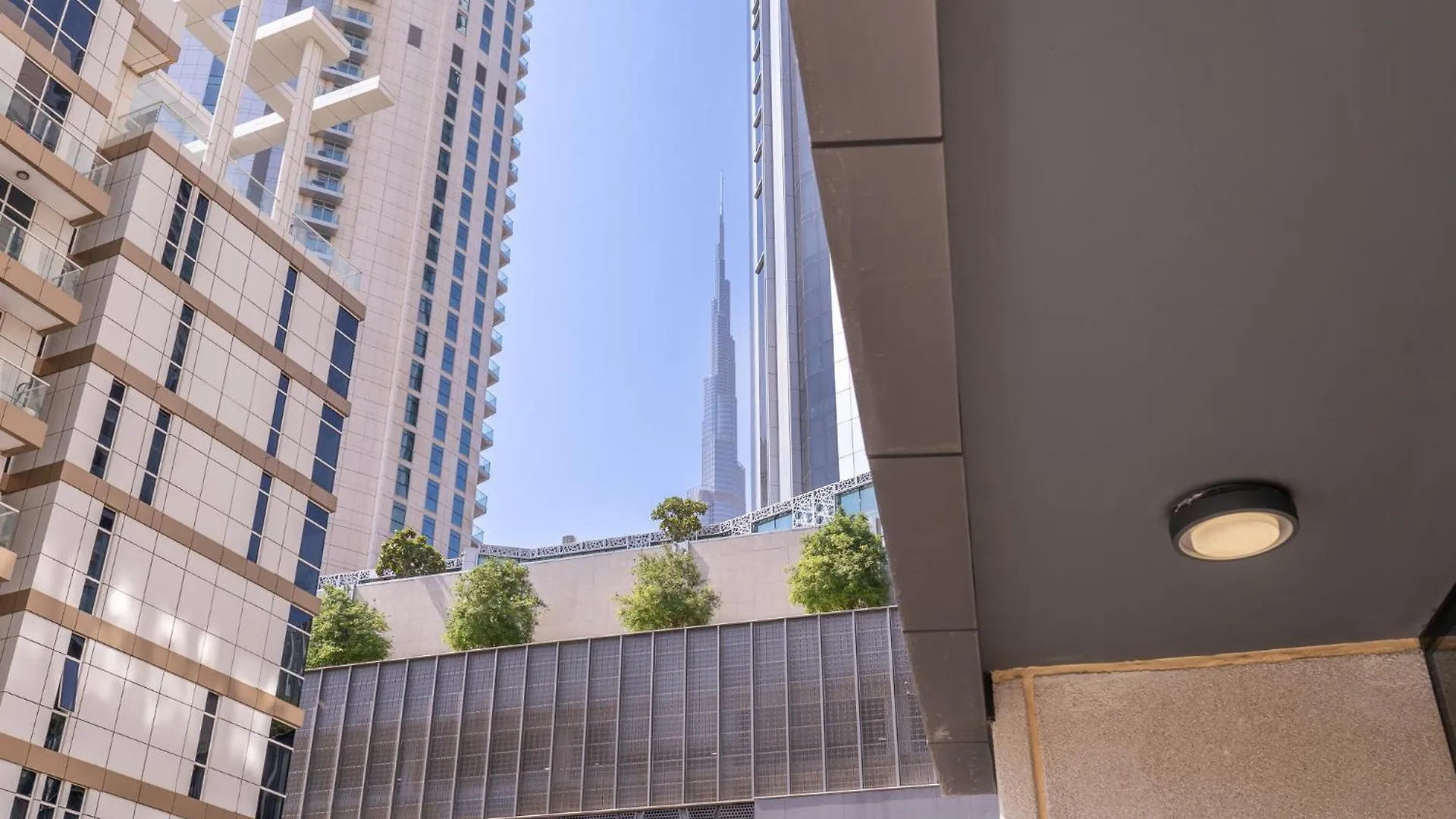 Dunya Tower Luxury And 2 Min Walk To Dubai Mall And Burj Khalifa In Heart Of Downtown Apartment